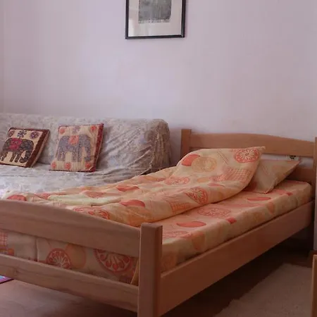 Apartament Astra